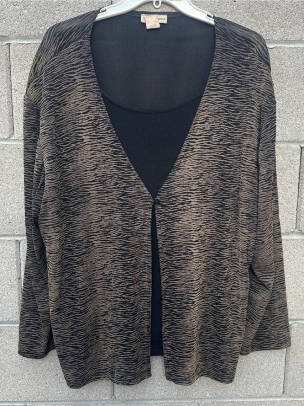 Susan Lawrence Animal Print Cardigan Attached Top Size 3X Pullover Long Sleeve